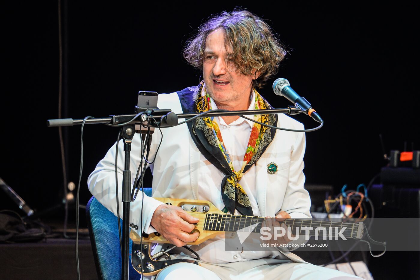 Emir Kustirica and Goran Bregović in concert