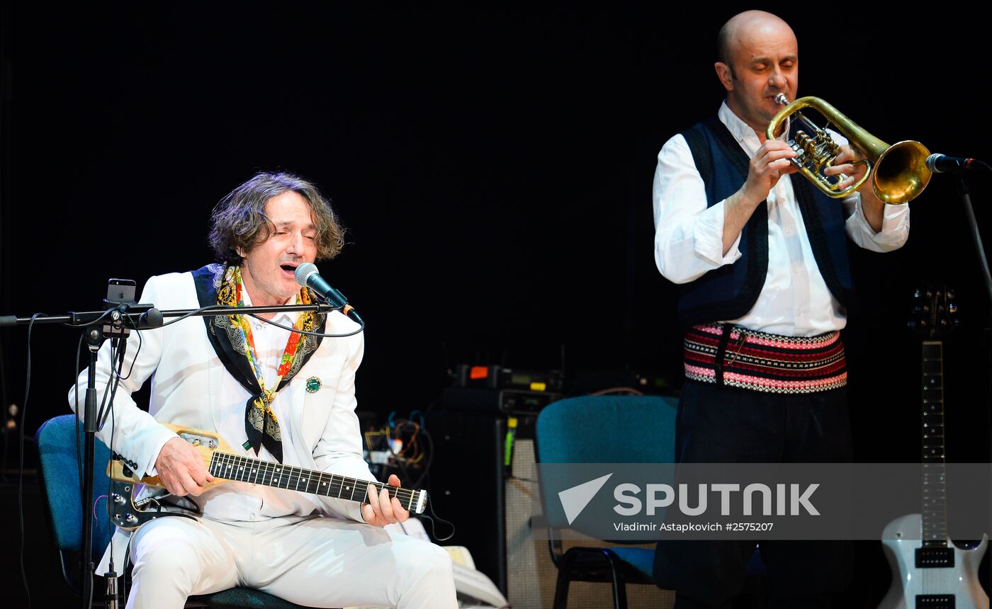 Emir Kustirica and Goran Bregović in concert