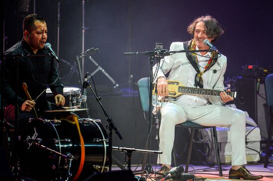 Emir Kustirica and Goran Bregović in concert