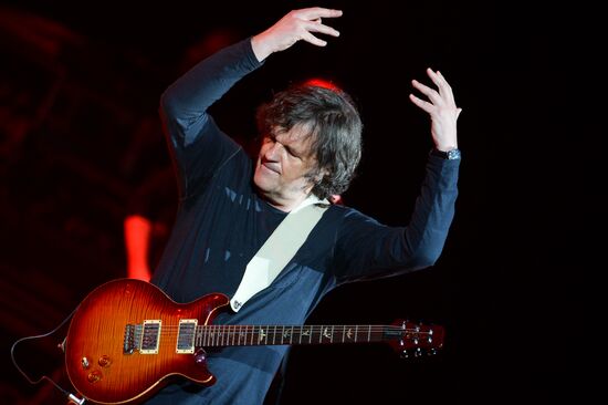 Emir Kustirica and Goran Bregović in concert