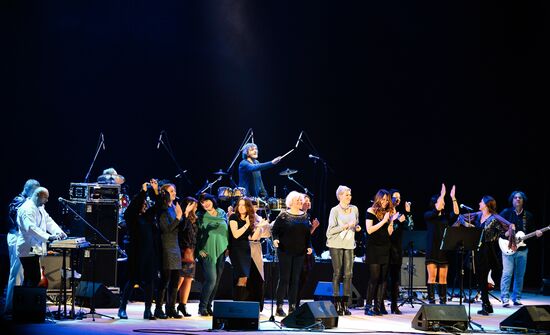 Emir Kustirica and Goran Bregović in concert