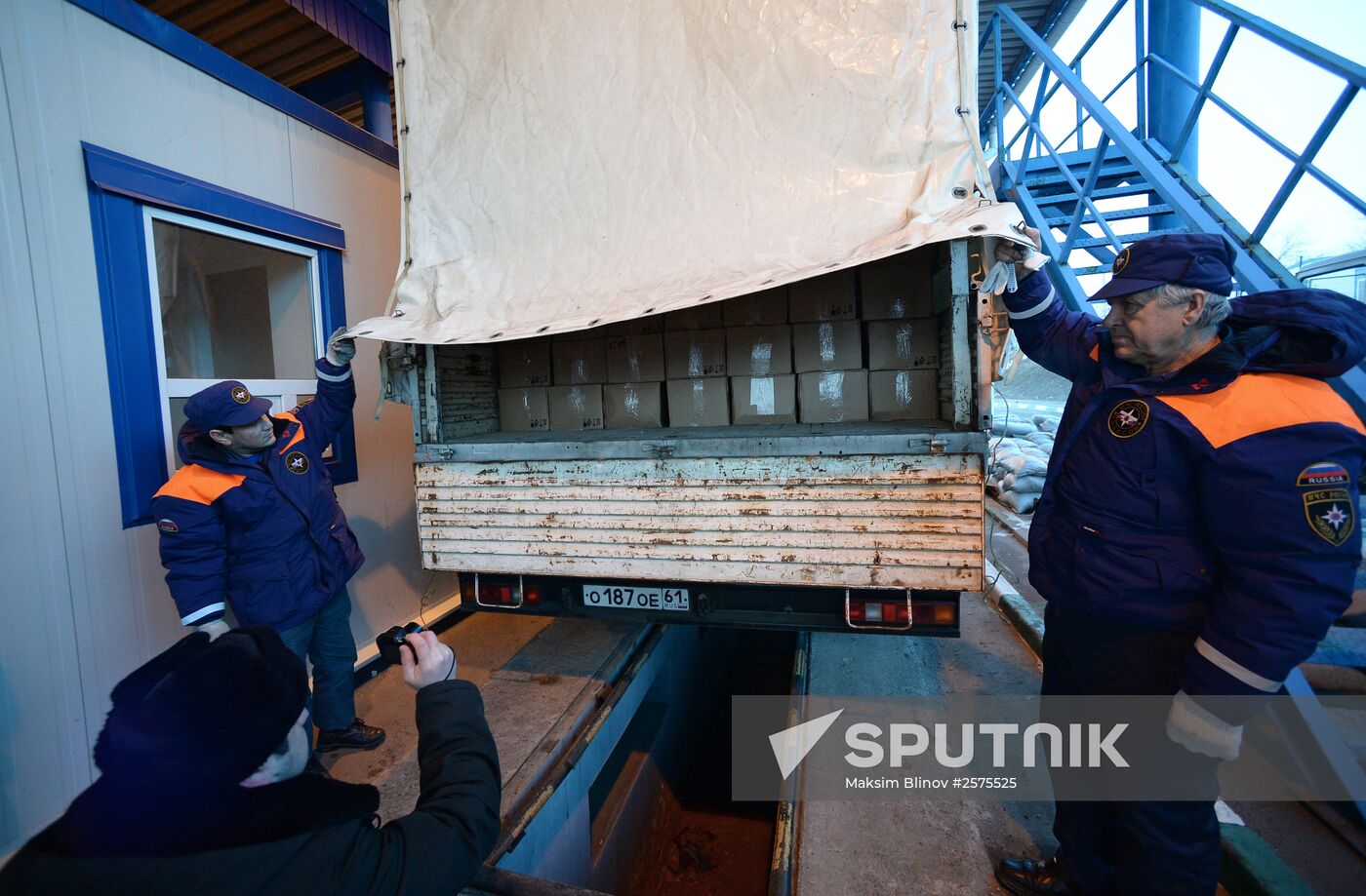 Russia sends 15th humanitarian convoy to southeasetrn Ukraine