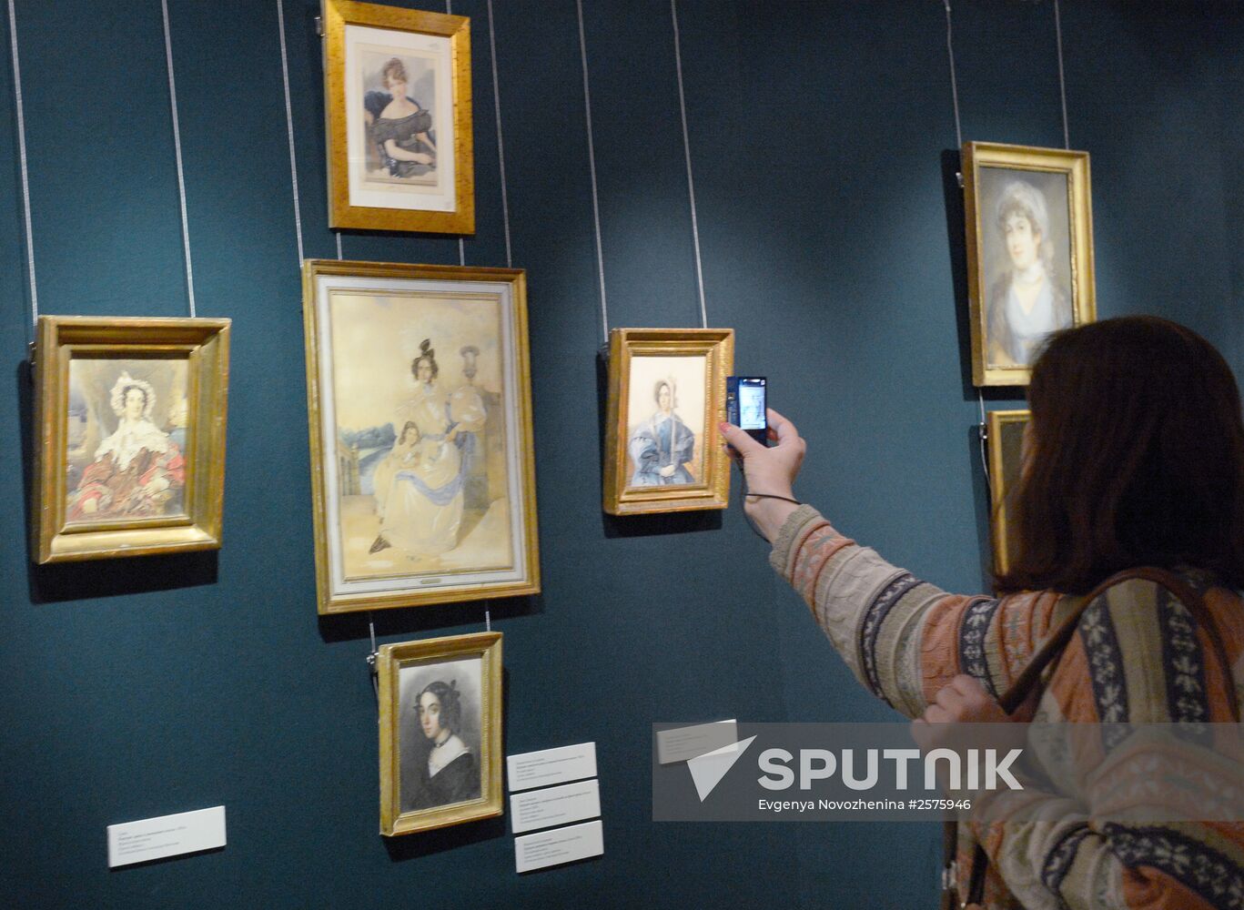 Fashion of the Pushkin Era exhibition