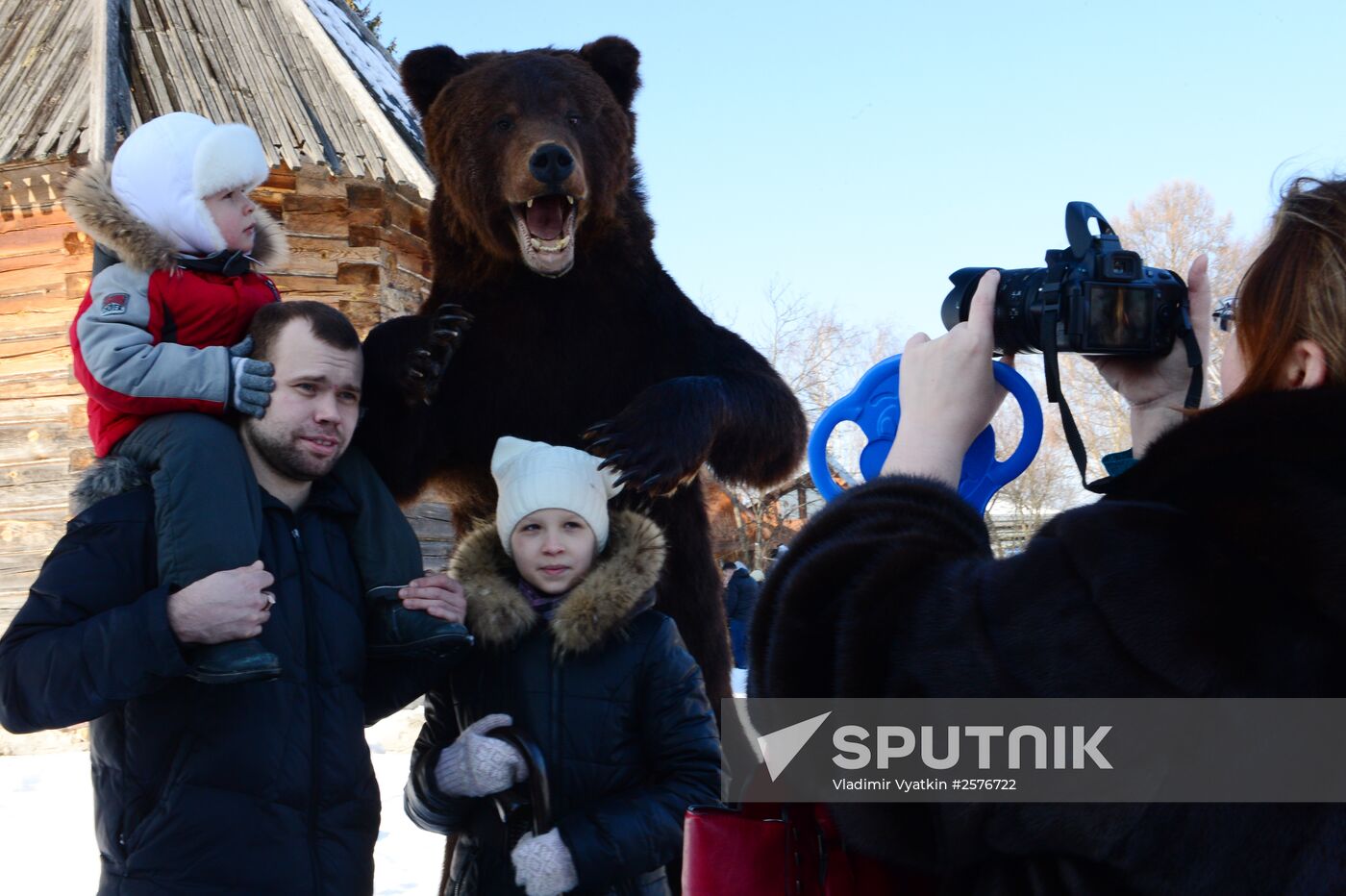 Maslenitsa festival in Suzdal