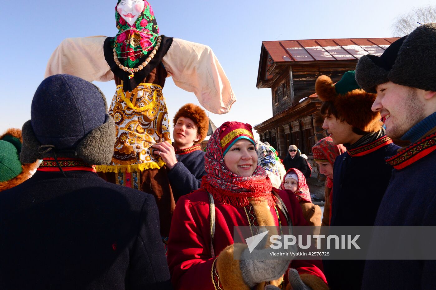Maslenitsa festival in Suzdal
