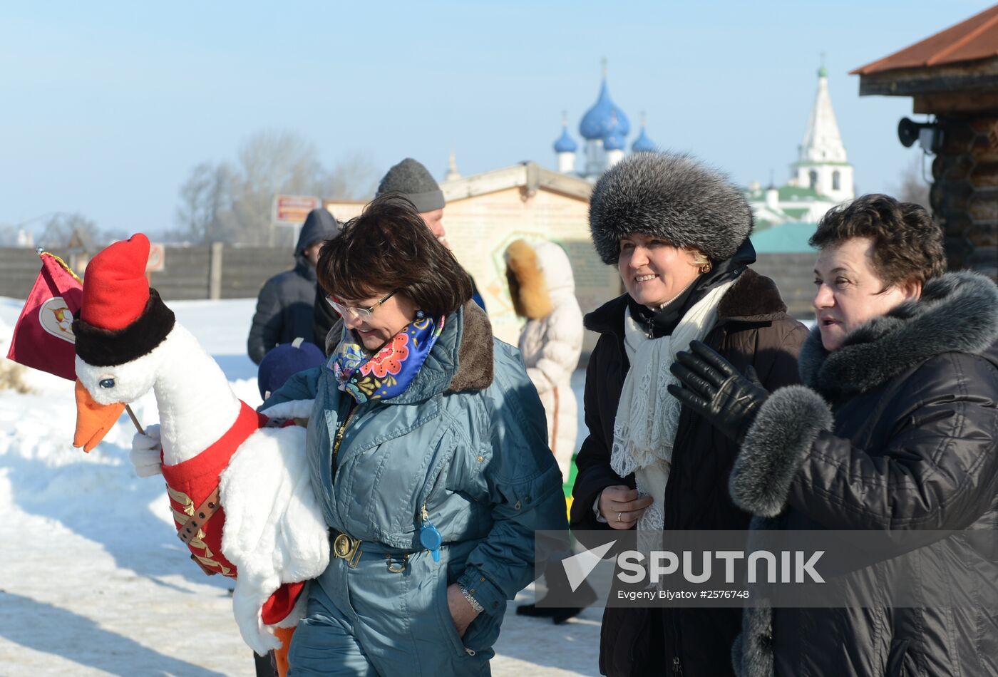 Maslenitsa festival in Suzdal