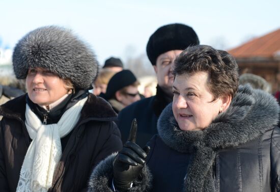 Maslenitsa festival in Suzdal