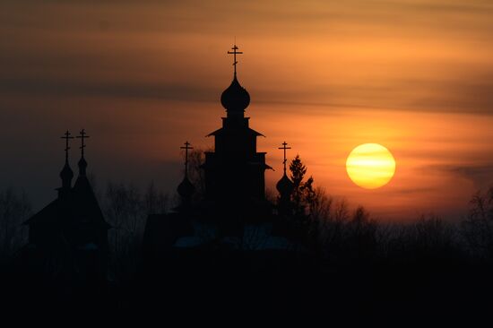 Maslenitsa festival in Suzdal
