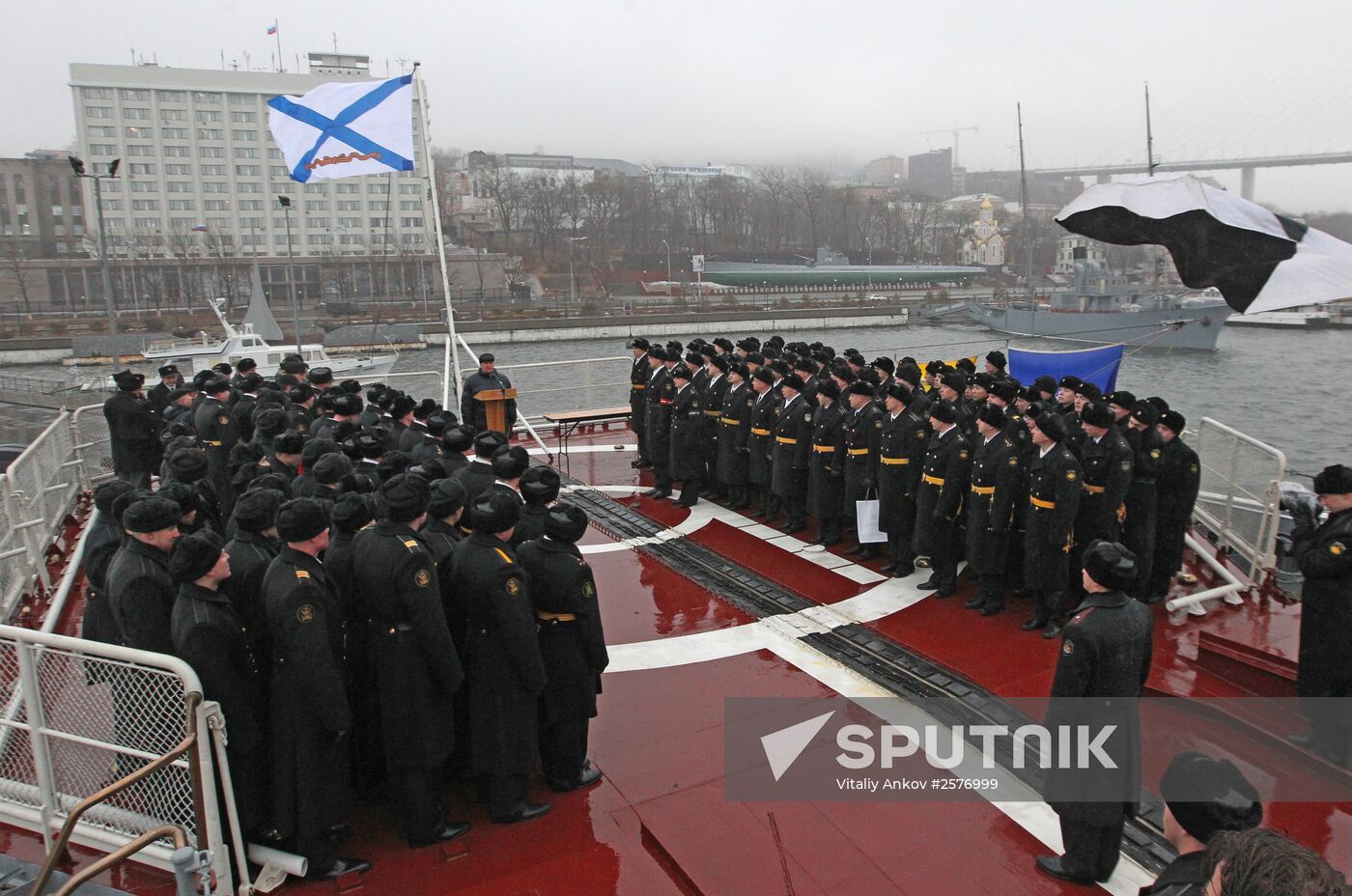 Pacific Fleet's Varyag cruiser celebrates 25 years in service