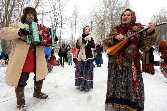 Shrovetide celebrations in Russian regions