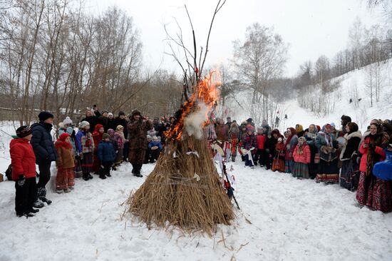 Shrovetide celebrations in Russian regions