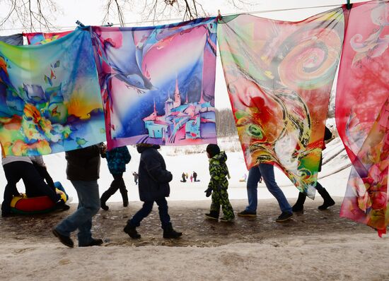 Celebrating Pancake Week in Suzdal