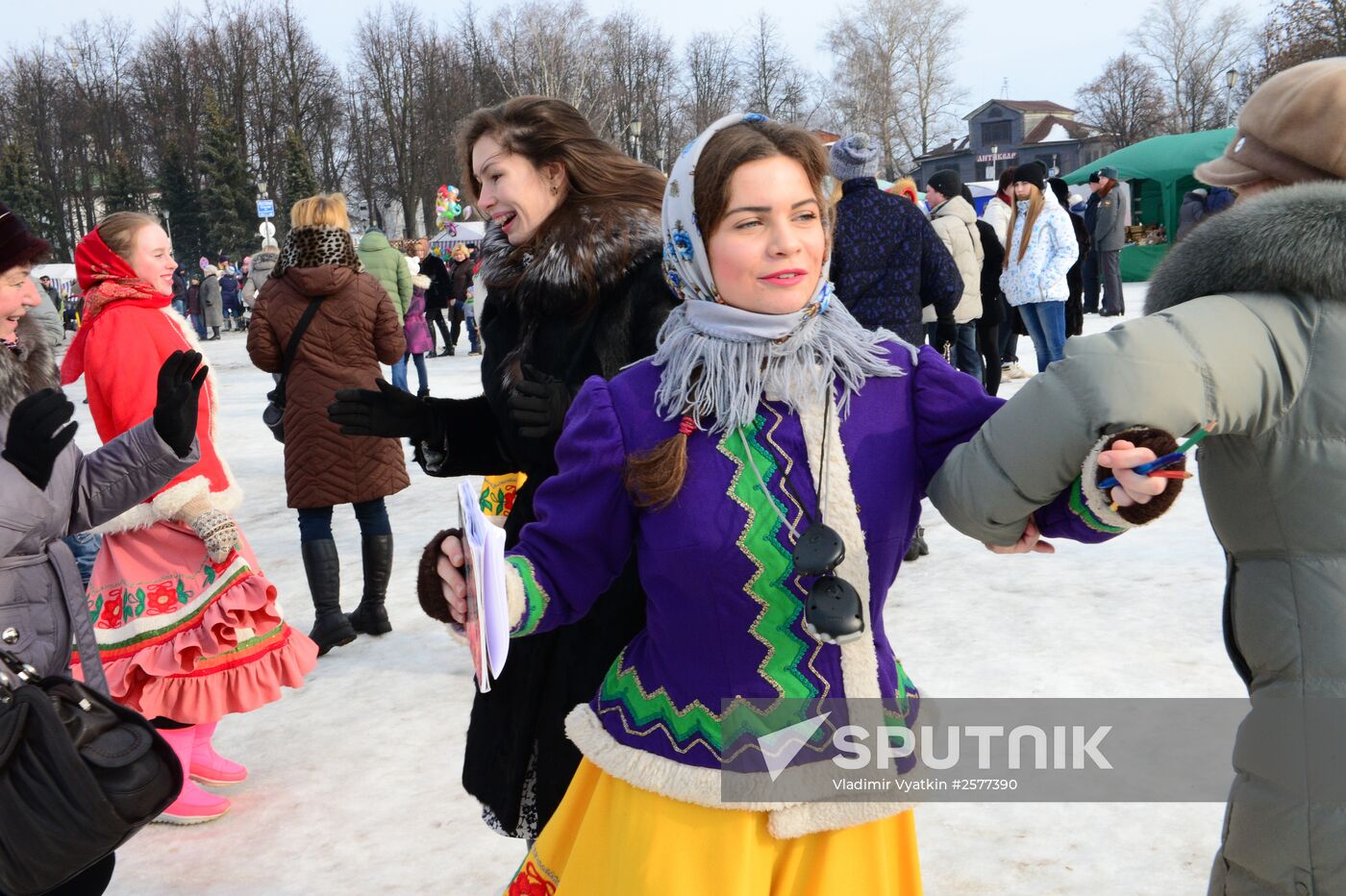 Shrovetide celebrations in Suzdal
