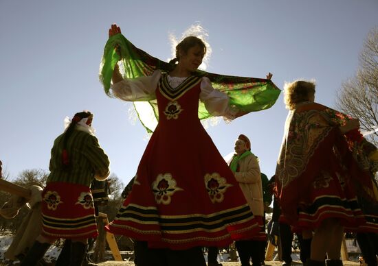 Shrovetide celebrations in Russian regions