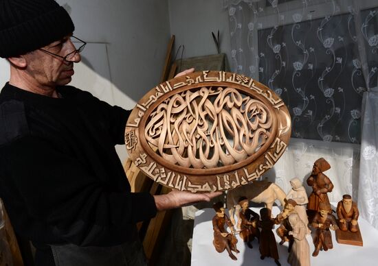 Crafts artists in Chechen Republic