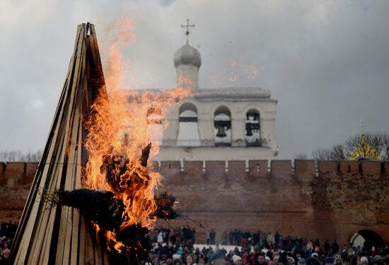 Shrovetide celebrations in Russian regions