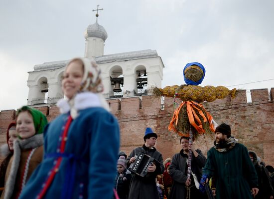 Shrovetide celebrations in Russian regions