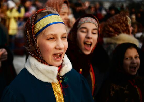 Shrovetide celebrations in Russian regions