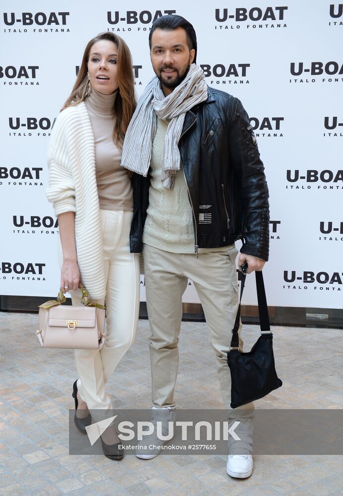 Cocktail party marks Alberto Guardiani boutique opening
