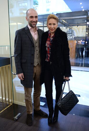 Cocktail party marks Alberto Guardiani boutique opening