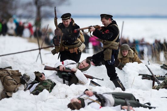 "Reconnaissance. Kellomäki Coast" military historical re-enactment