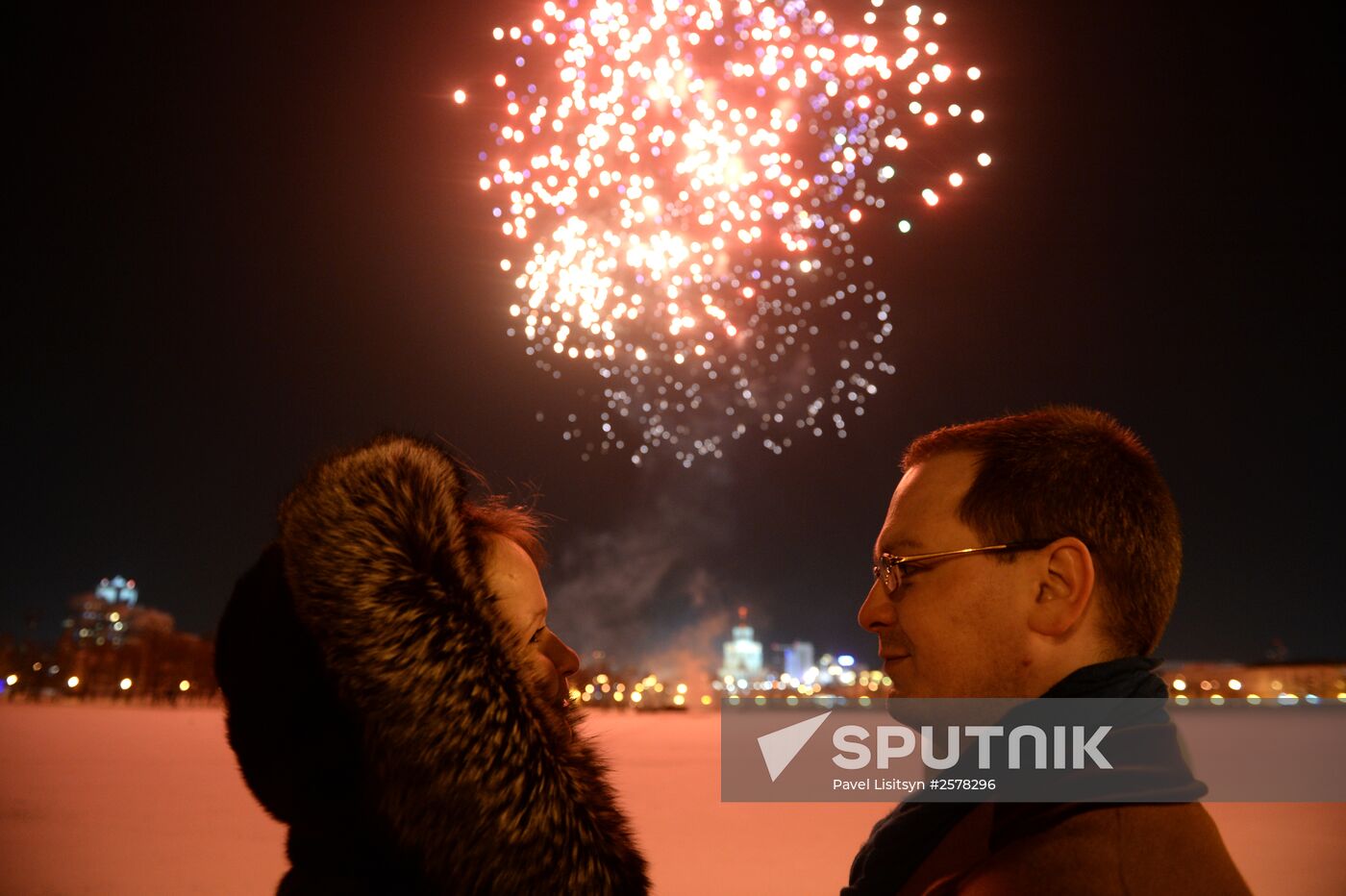 Fireworls to celebrate Defender of the Fatherland Day