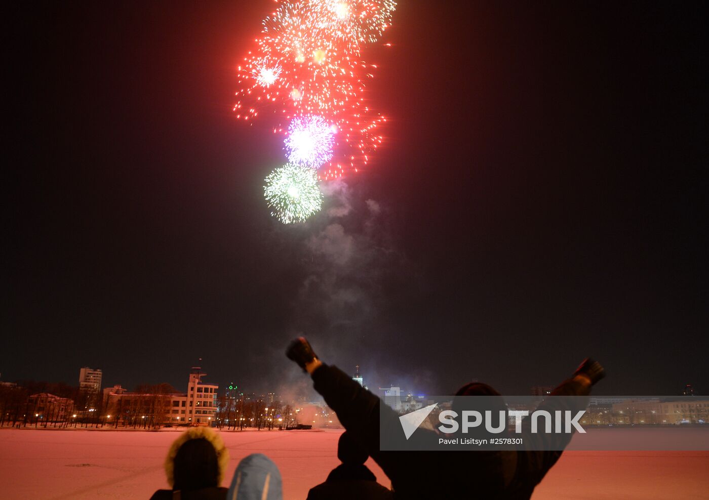 Fireworls to celebrate Defender of the Fatherland Day