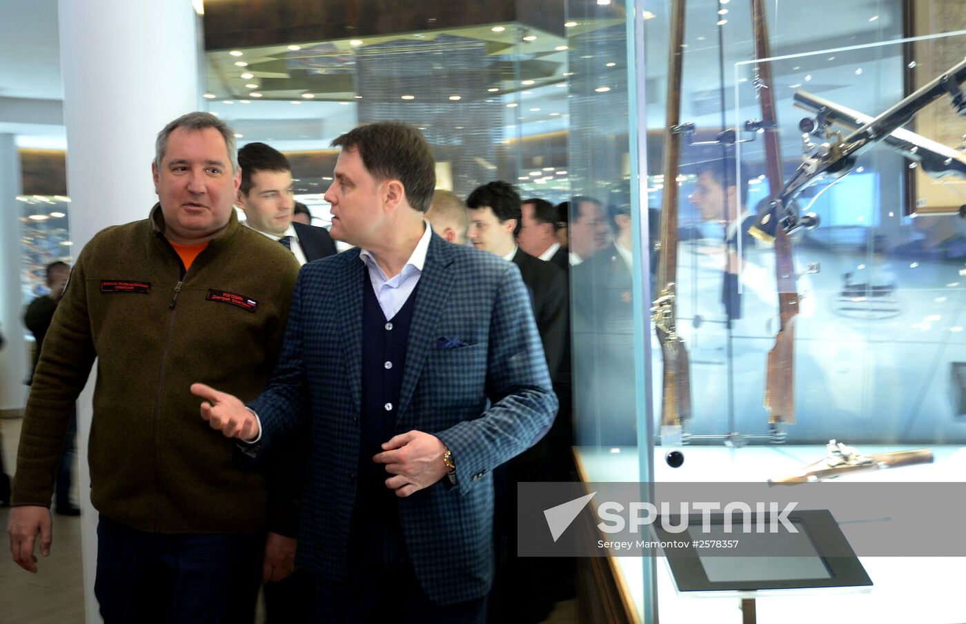 Dmitry Rogozin opens new exhibition at the Tula State Museum of Weapons