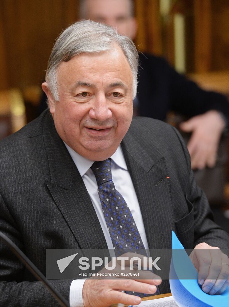 Duma Speaker Sergei Naryshkin meets with President of Senate of France Gérard Larcher