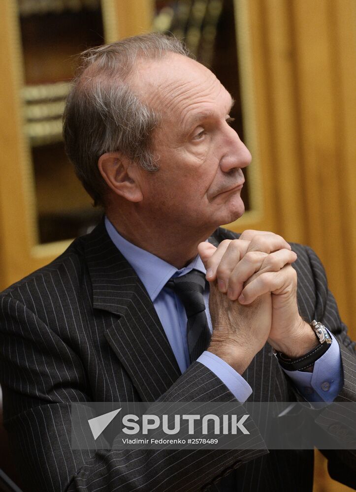 State Duma Speaker Sergei Naryshkin meets with President of the French Senate Gerard Larcher