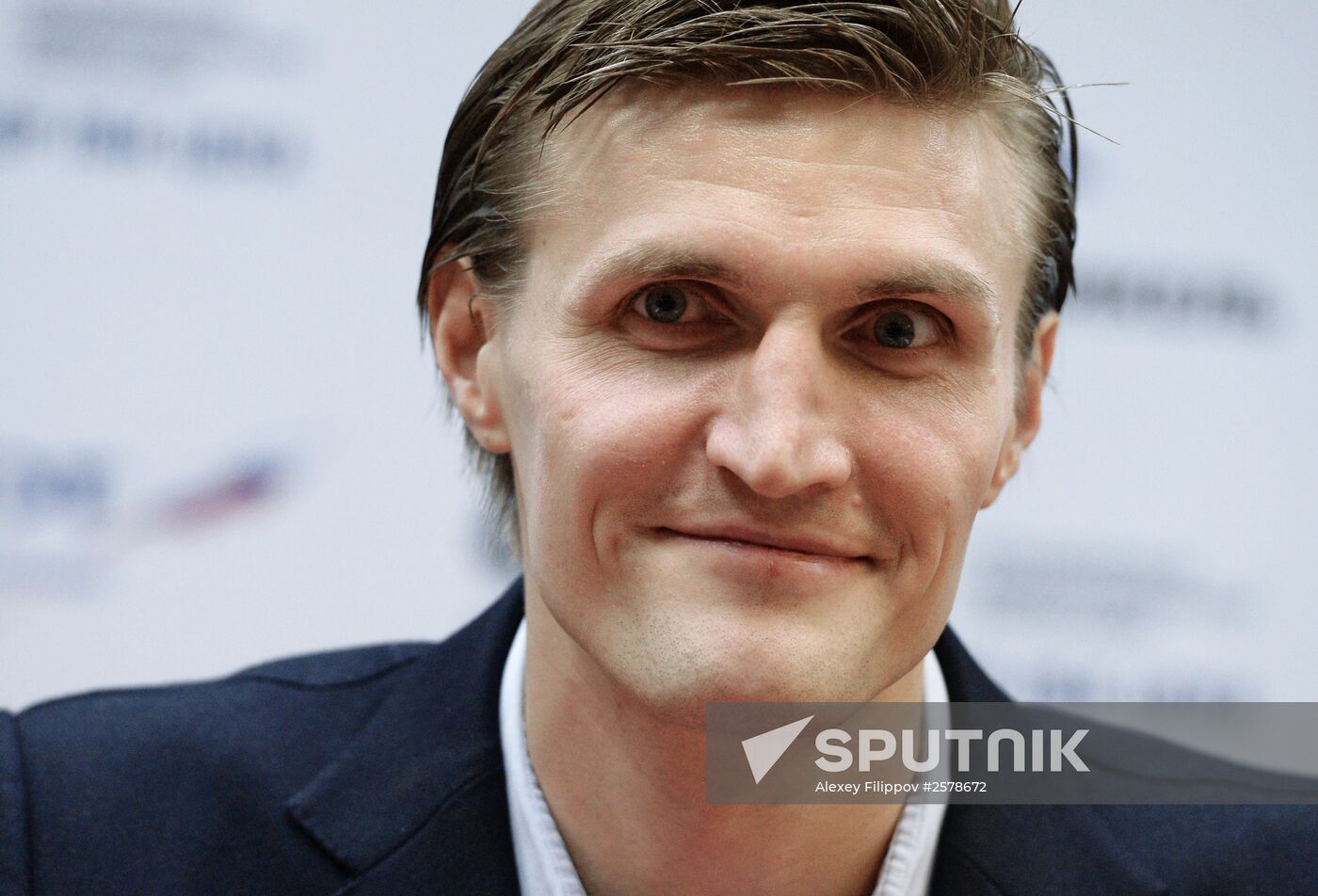 Basketball player Andrei Kirilenko signs a contract with PBC CSKA