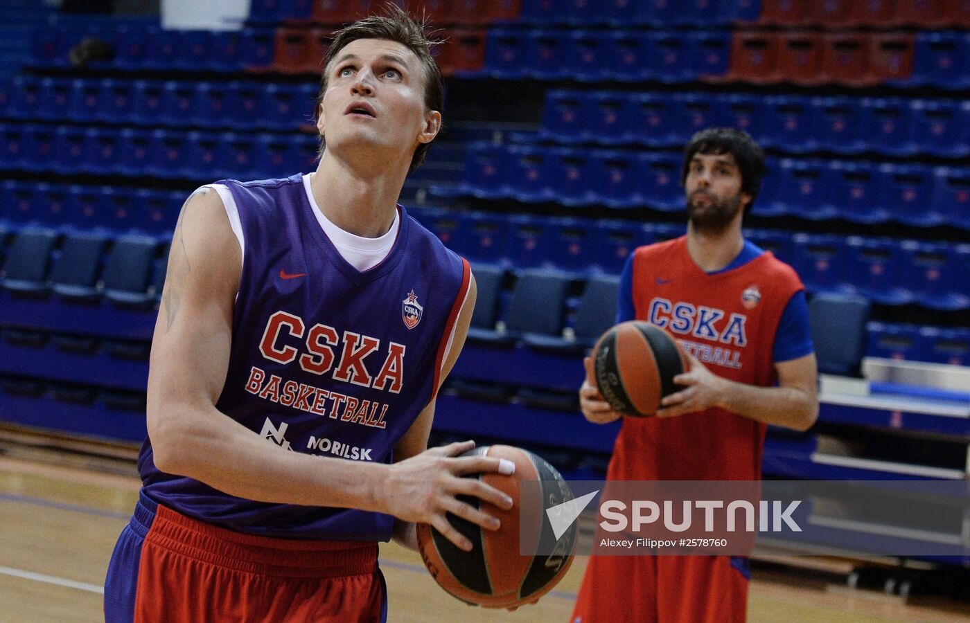 Basketball player Andrei Kirilenko signs a contract with PBC CSKA