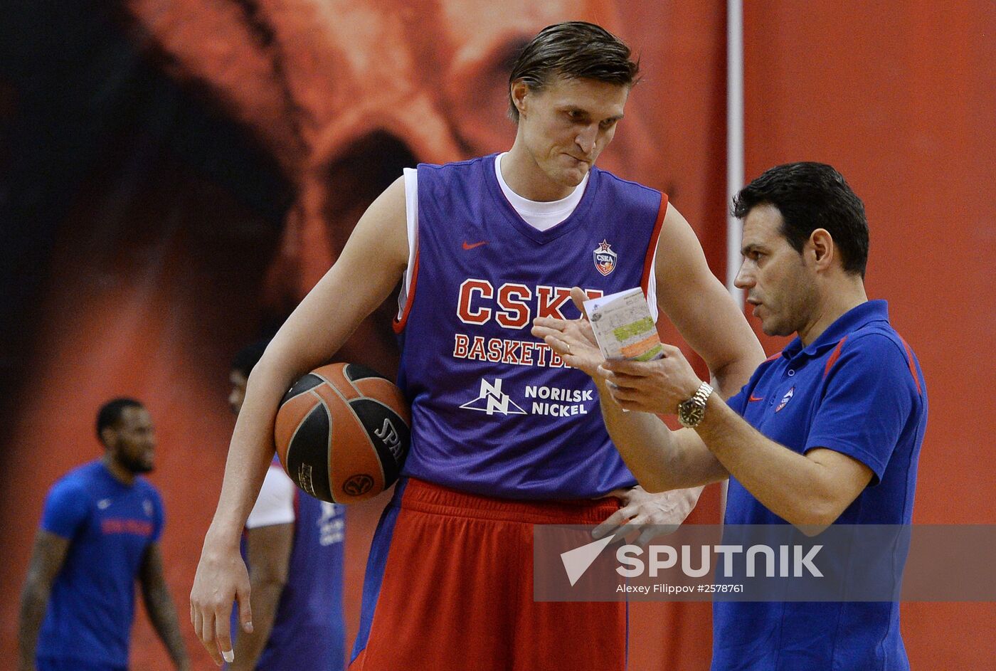 Basketball player Andrei Kirilenko signs a contract with PBC CSKA
