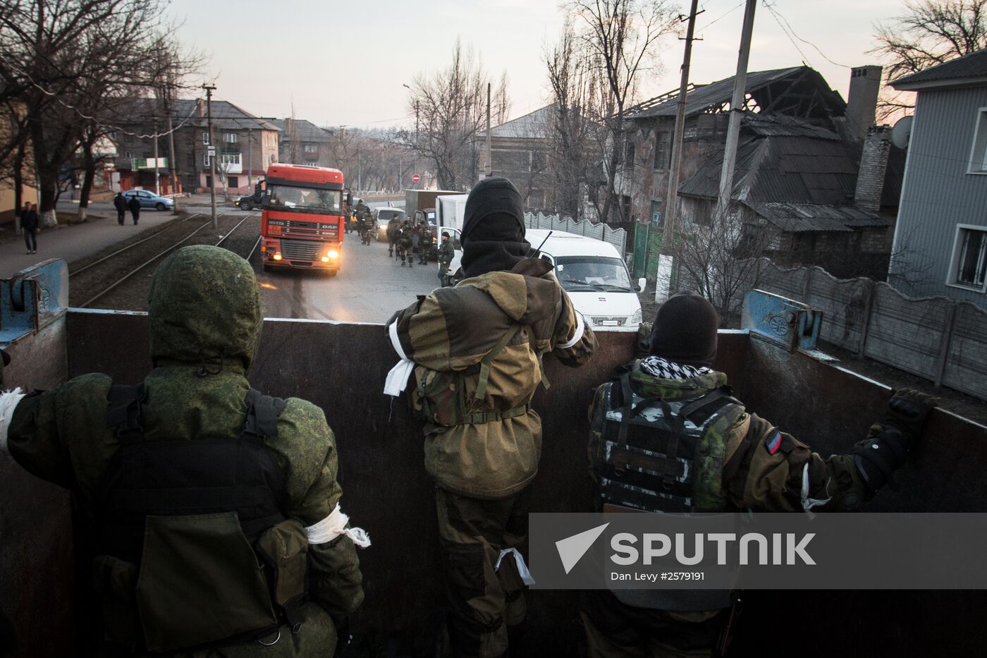 DPR self-defense fighters in Donetsk region