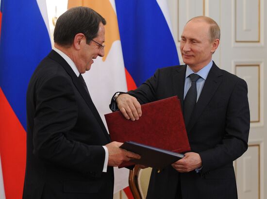 President Vladimir Putin holds Russian-Cypriot talks
