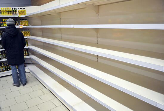 Hype at grocery stores in Lviv