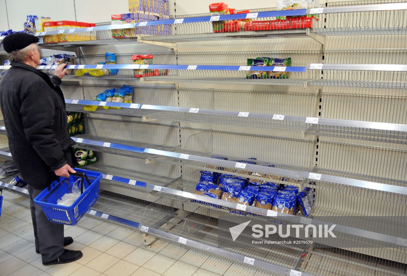 Hype at grocery stores in Lviv