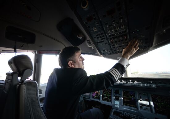 Putting Red Wings' SSJ-100 aircraft into operation