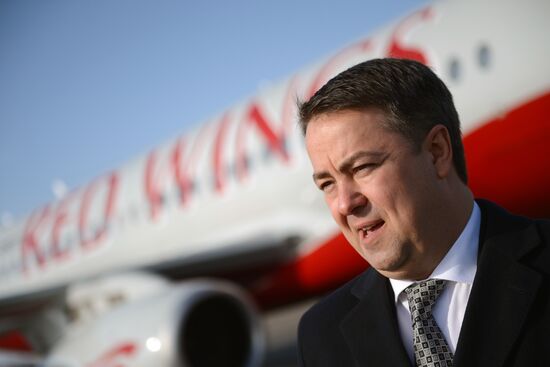 Putting Red Wings' SSJ-100 aircraft into operation