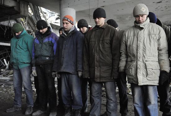 Debris cleared at Donetsk airport