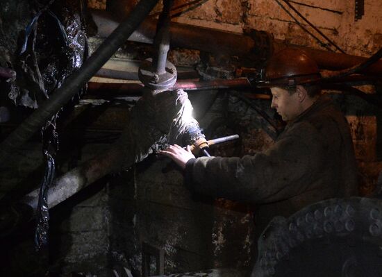 Tkachuk Mine in Khartsyzsk, Donbass