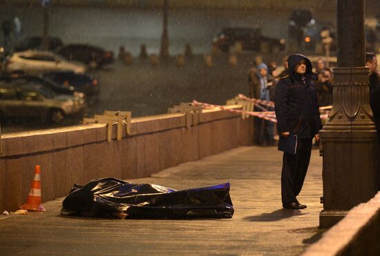 Boris Nemtsov shot dead in central Moscow