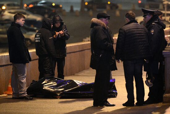 Boris Nemtsov shot dead in central Moscow