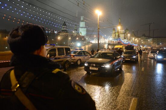 Boris Nemtsov shot dead in central Moscow