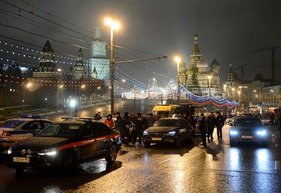 Boris Nemtsov shot dead in central Moscow