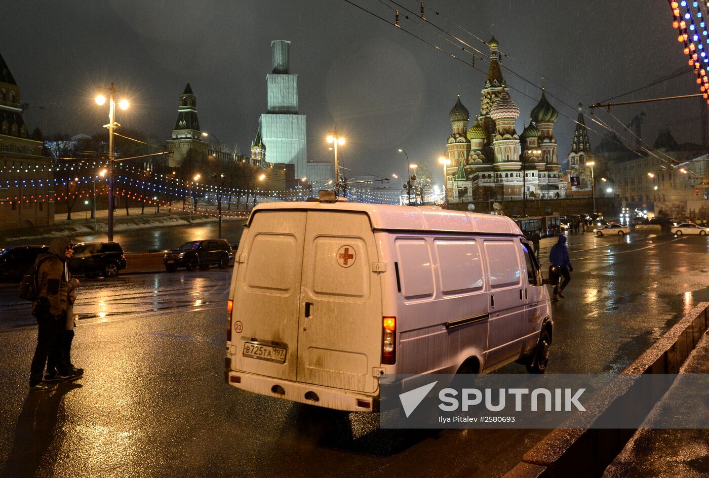 Boris Nemtsov shot dead in central Moscow