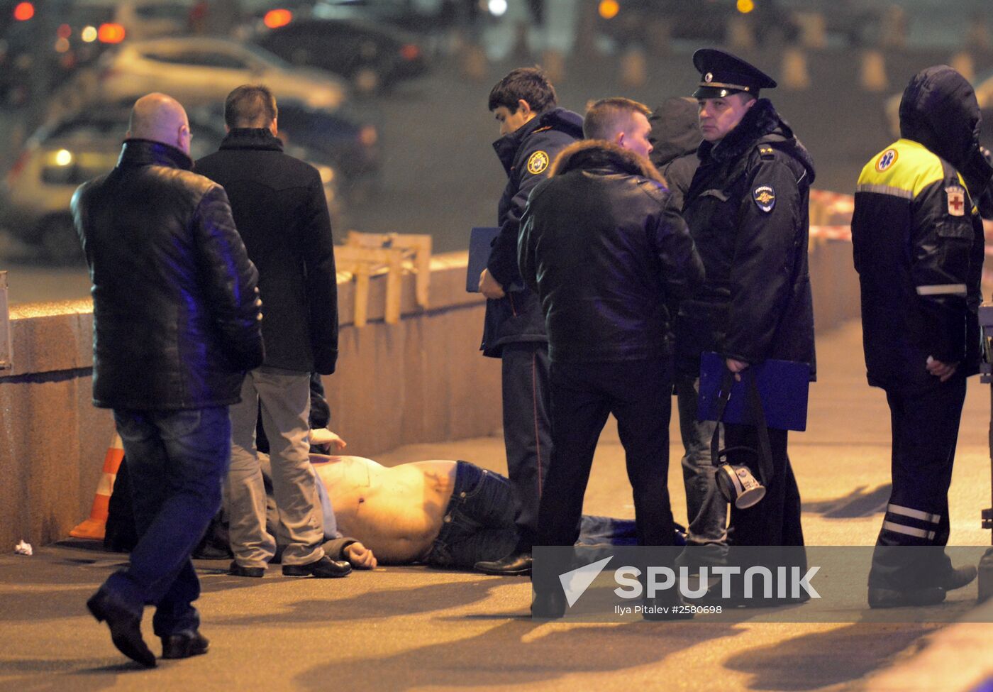 Boris Nemtsov shot dead in central Moscow