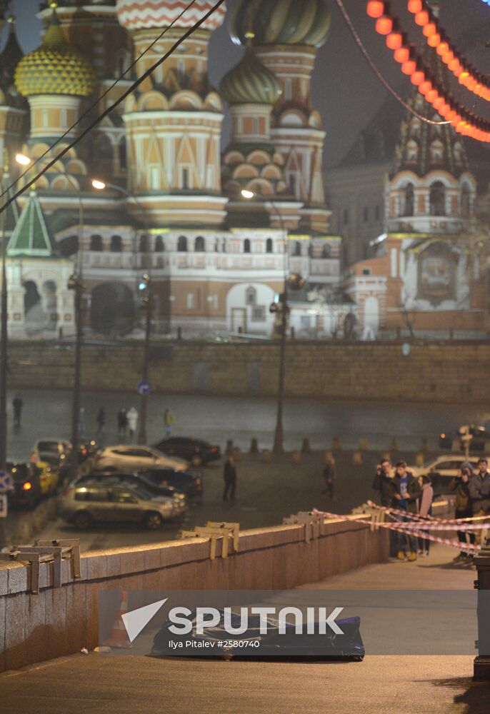 Boris Nemtsov shot dead in central Moscow