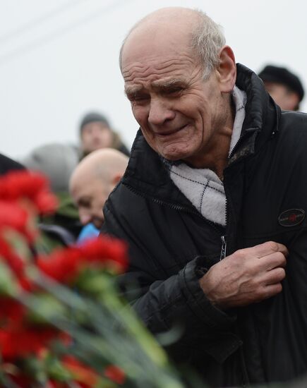 Flowers on murder scene of politician Boris Nemtsov