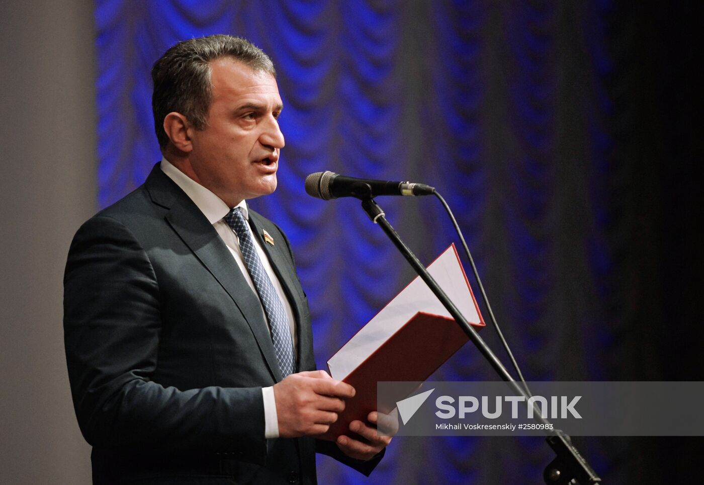 "Donetsk Republic" public movement holds convocation in Donetsk